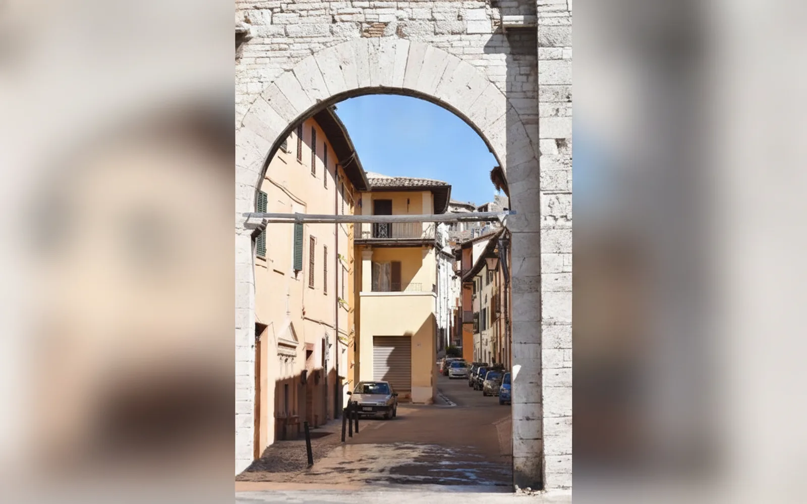 Antonia Home — Appartamento nel centro storico di Spoleto, 