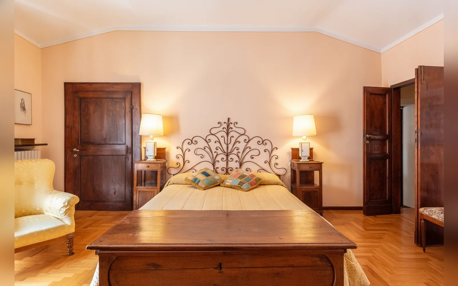 Antonia Home — Appartamento nel centro storico di Spoleto, 